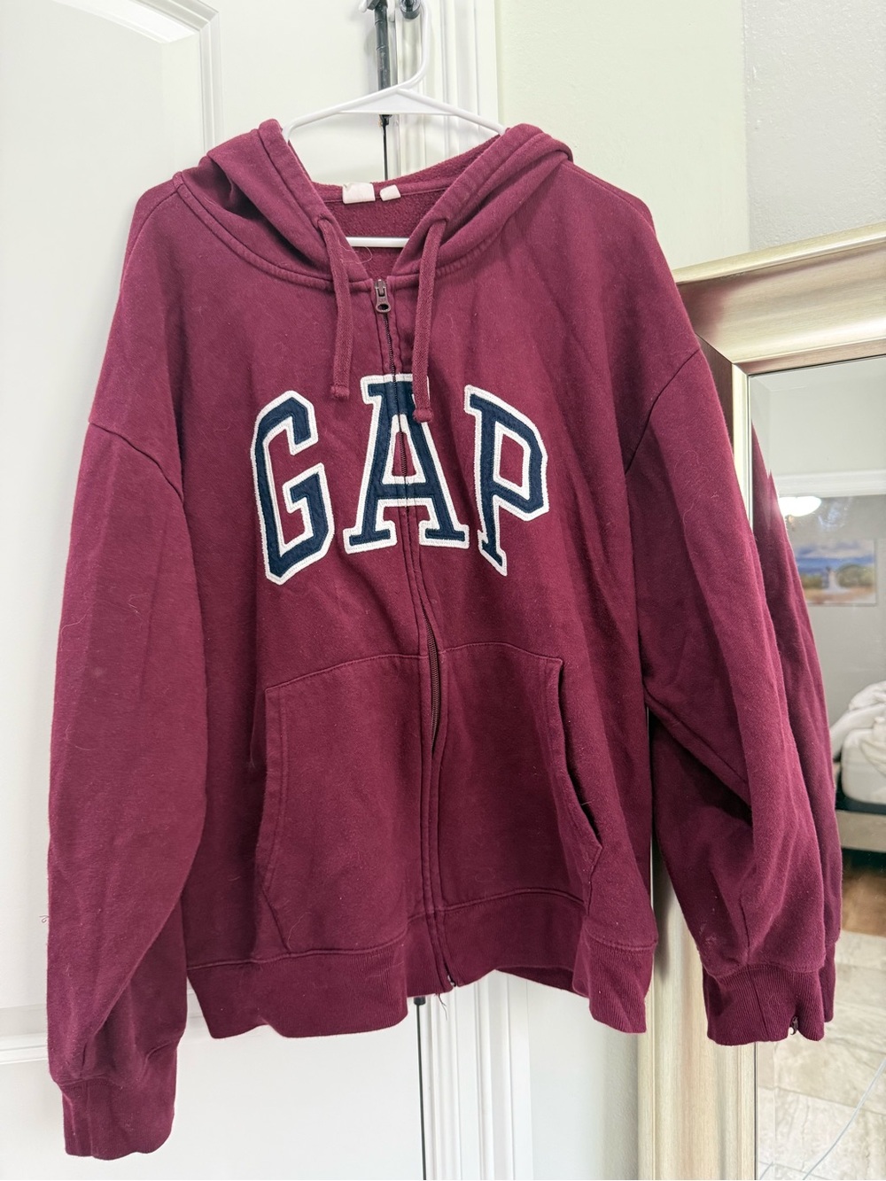 GAP Womens Burgundy Zip-Up Hoodie